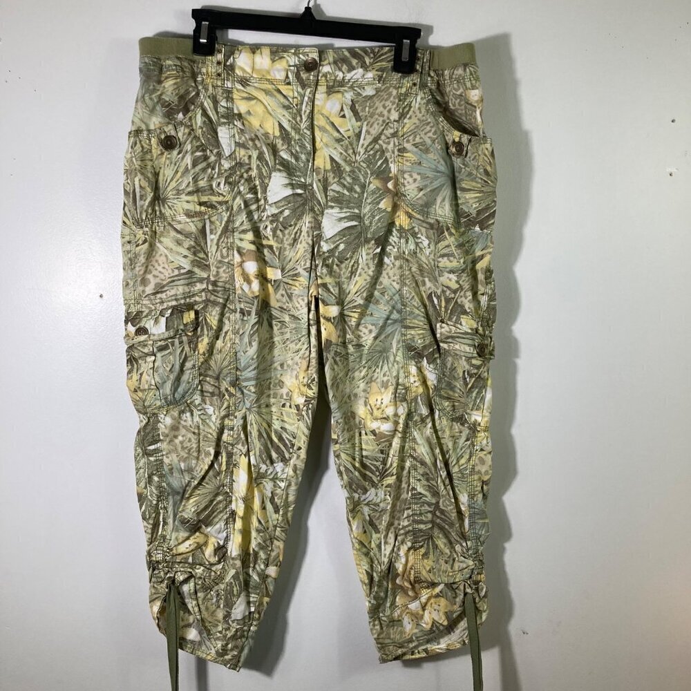 Womens Chicos Cropped Tropical Print Pant Green Cream XL